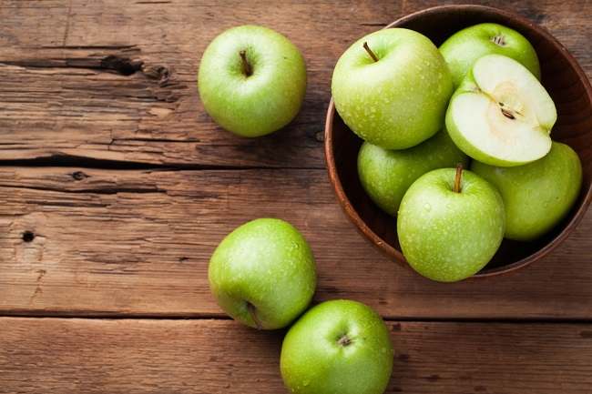 benefits of consuming green apples every day